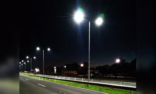 Iluminação entre Arapongas e Aricanduva começa a funcionar nesta sexta-feira