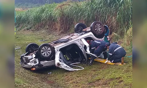 Acidente em Arapongas deixa três pessoas feridas