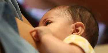 Expectativa de vida do brasileiro cresce e mortalidade infantil cai