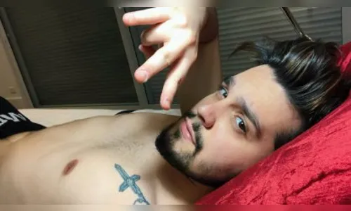 Luan Santana assume que ficou com Anitta e Bruna Marquezine