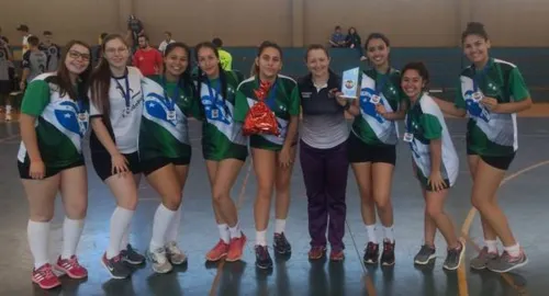 Elite ficou em primeiro lugar na categoria juvenil feminino da Copa Raça - Foto: Divulgação