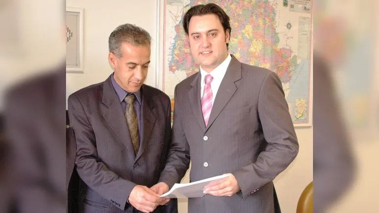 Imagem ilustrativa da notícia VAL NÃO VAI PARA O GOVERNO RATINHO