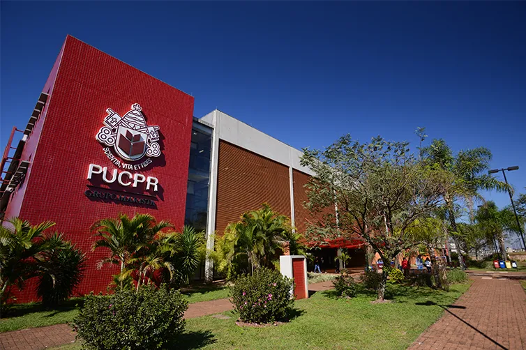 PUCPR oferece bolsas de até 100% em quatro cidades do Paraná - Foto: Reprodução/PUCPR