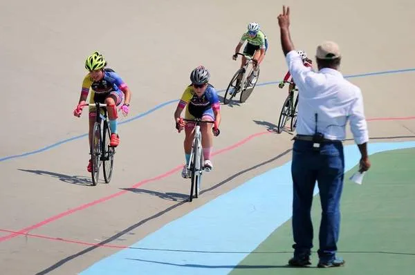 Júlia Constantino e Maria de Lourdes estão se destacando no Brasileiro de Ciclismo de Pista - Foto: Divulgação