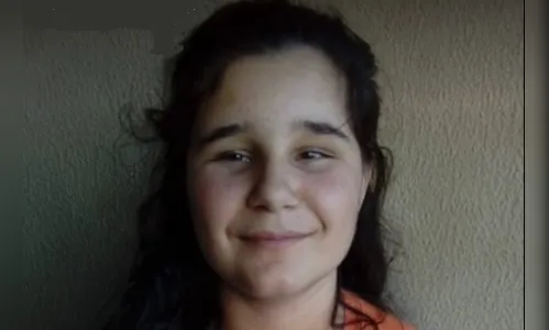 Colégio faz campanha para ajudar aluna de 12 anos deficiente visual a comprar aparelho de R$ 19 mil 