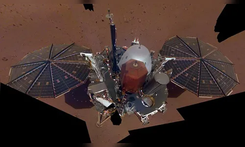 Nenhuma timidez: sonda da NASA tira 1ª selfie em Marte 