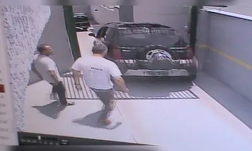 Vereador afastado Rony Alves é preso por suspeita de ameaça a testemunha da Operação ZR3