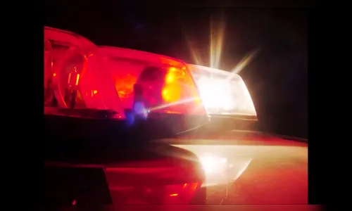 Jovem é atingida por tiro enquanto passeava de carro em Arapongas 