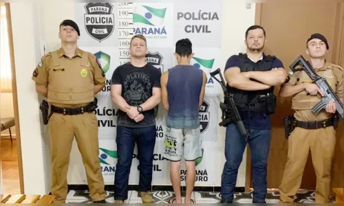 
							Polícia detém rapaz com simulacros até de fuzil que fazia apologia ao crime em redes sociais
						
						