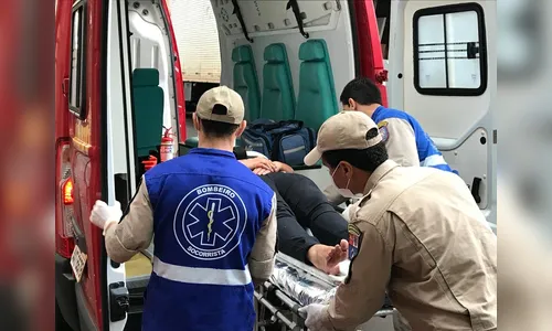 Sogra e nora ficam feridas em briga com faca