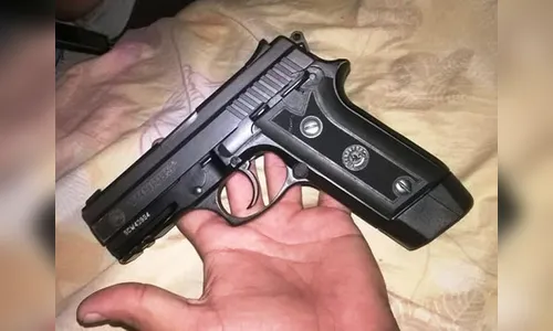 Com decreto, pessoas acima de 25 anos podem ter até 4 armas de fogo