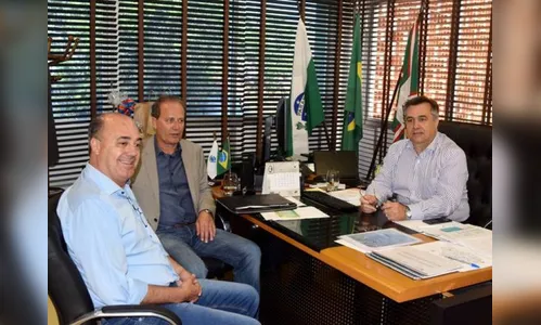 Amaral, Gil e Beto Preto discutem obras do Hospital Regional de Ivaiporã