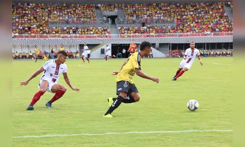 Campeonato Paranaense é aberto com a marcação de oito gols