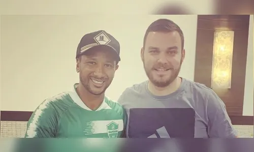 Ex-Palmeiras é contratado pelo Arapongão e deixa limpeza de bueiros 