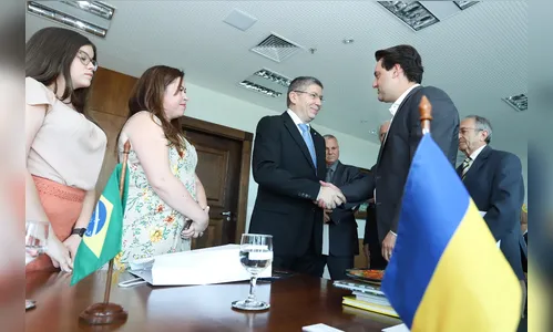 Ucrânia quer fortalecer parceria em educação com o Paraná