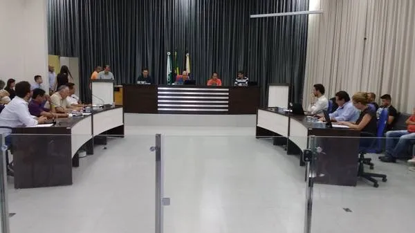 Sessão da Câmara de Apucarana
