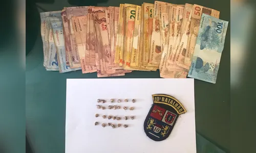 PM apreende drogas e mais de R$ 3 mil em Apucarana e Califórnia