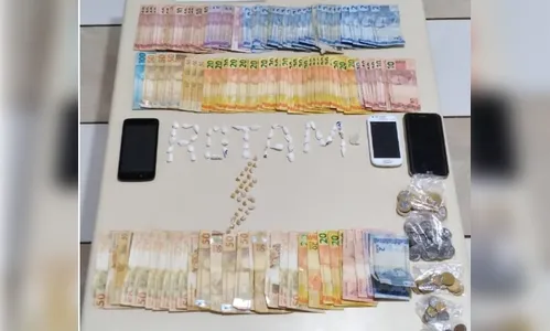   PM desmancha boca de fumo e detém seis pessoas