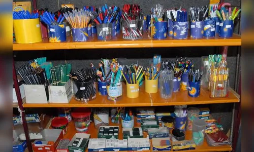 Ipem-PR apreende 3,2 mil itens em fiscalização de material escolar