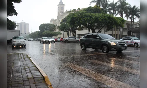 Chuva prevalece em Apucarana e região nesta quarta-feira