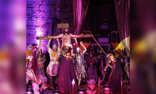 Teatro ‘Paixão de Cristo’ de Arapongas interrompe ensaios, mas não cancela apresentação