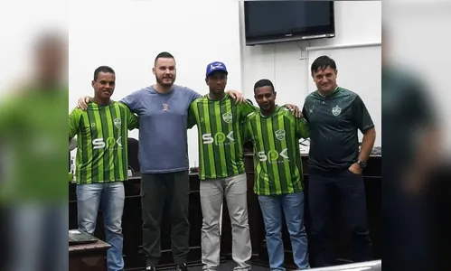 Arapongas Esporte Clube apresenta parte do elenco para a disputa da Terceirona