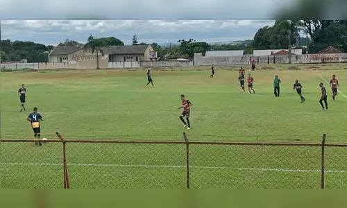 Apucarana Sports derrota a Portuguesa Londrinense no estádio da Vila Terezinha