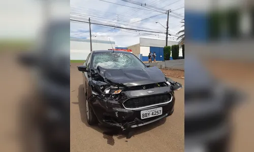 Motociclista fica ferido após acidente com carro em Arapongas