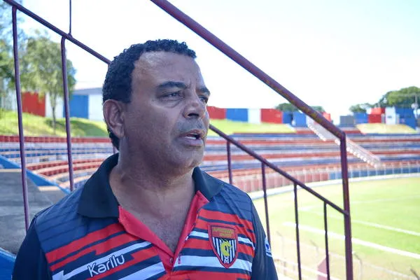 O treinador Nei César ficou menos de 40 dias no comando do Apucarana - Foto: Sérgio Rodrigo