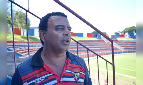 Nei César não é mais o treinador do Apucarana Sports