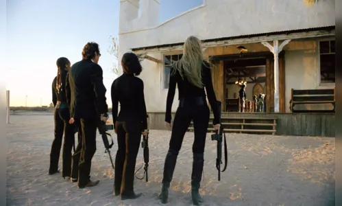 
							KILL BILL
						
						