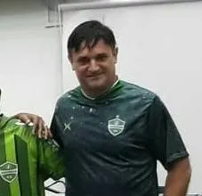 Davi Lima não é mais o treinador do Arapongas Esporte Clube - Foto: Divulgação