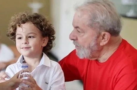 Neto do ex-presidente Lula morre de meningite bacteriana aos sete anos