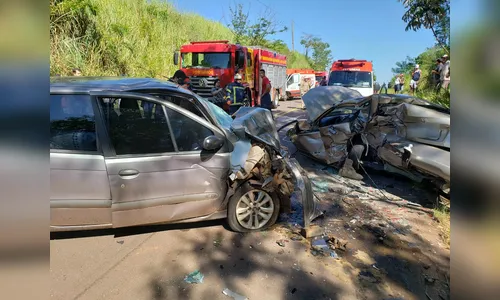 Criança morre e nove pessoas ficam feridas após acidente no Paraná
