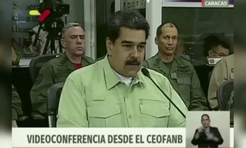 Maduro indica que se manterá no poder