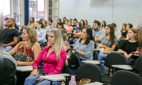 Programas de residência iniciam novas turmas em Apucarana