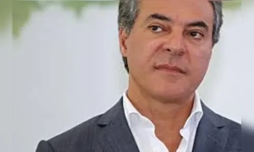 QUAL É A MÚSICA BETO RICHA?