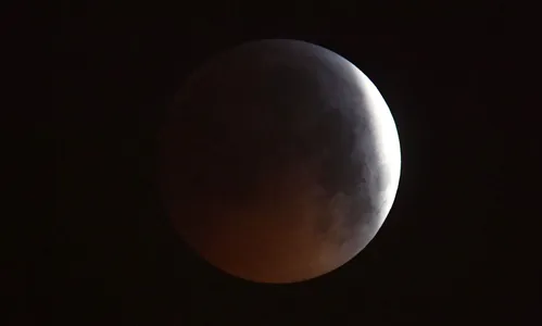 Superlua poderá ser vista hoje nas Américas do Sul e Norte