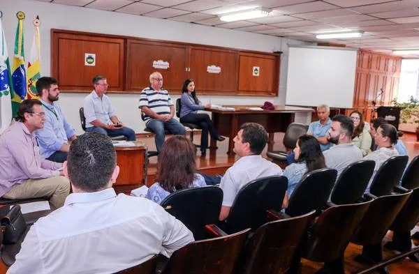 Reunião técnica discute plano diretor (Foto: Divulgação)