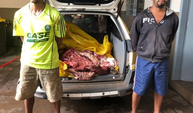 Dupla é presa suspeita de furtar gado em Ivaiporã