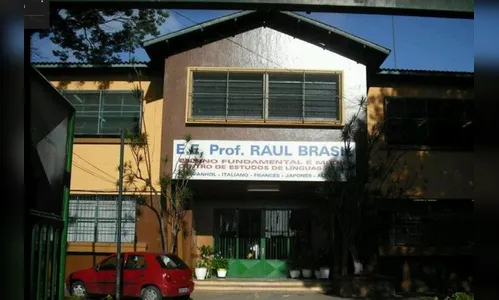 Dois alunos de escola em Suzano permanecem internados em São Paulo