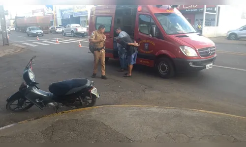 Acidente entre motos deixa uma pessoa ferida na Avenida Minas Gerais