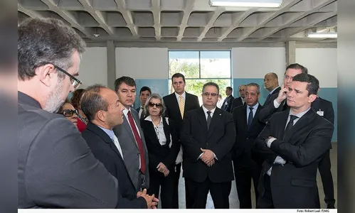 Presos precisam de oportunidades de ressocialização, defende Moro