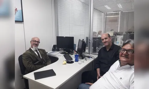 Molina troca informações com o Tribunal de Contas