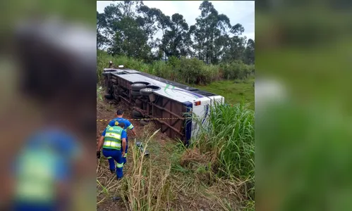 Motorista morre baleado em tentativa de assalto a ônibus na PR-444