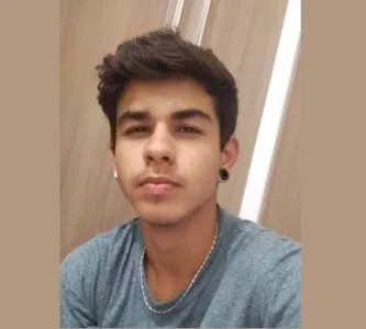 Jovem de 17 anos que sofreu acidente de moto morre no hospital