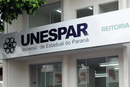 Unespar lança edital para contratar professores temporários 