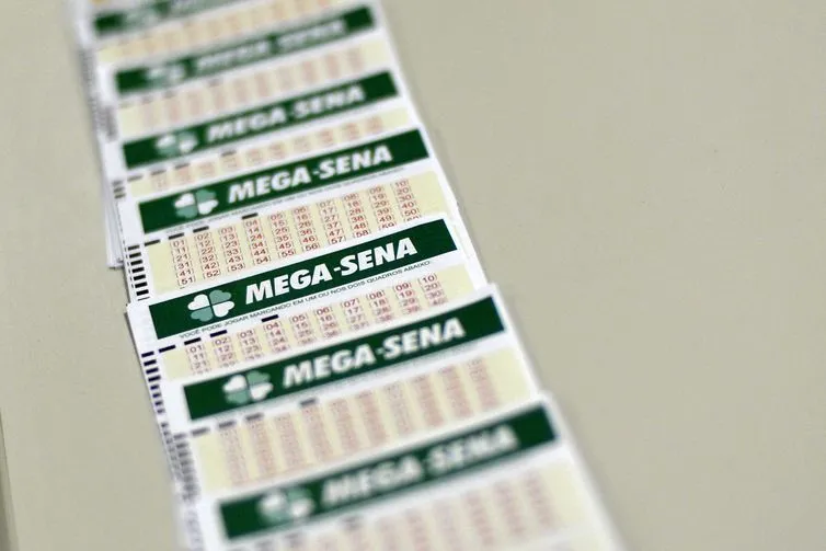 Mega-Sena acumula e prêmio vai a R$ 45 milhões
