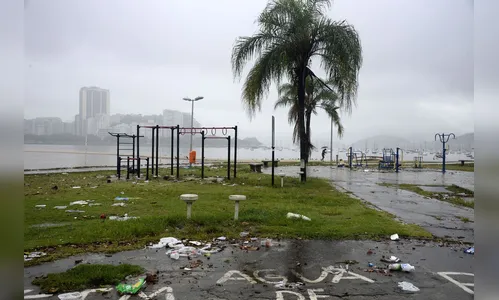 Número de mortos pela chuva no Rio sobe para quatro