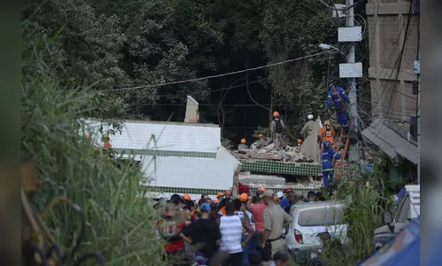 Sobe para nove total de mortos em desabamento no Rio